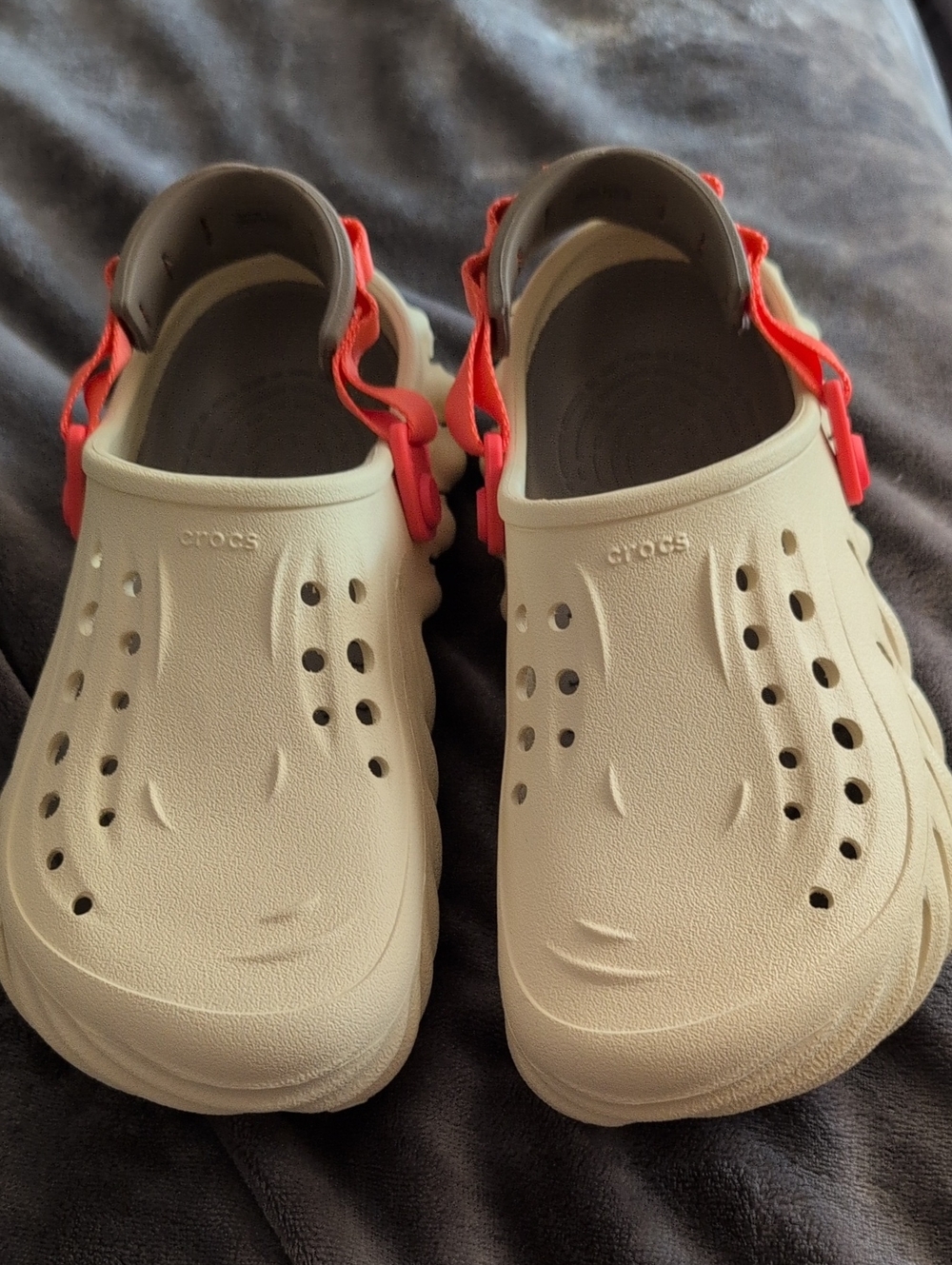 Echo Clog Crocs